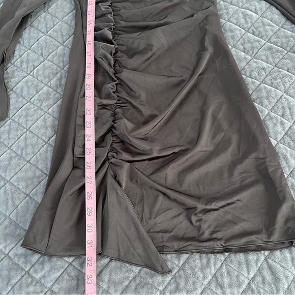 Oh Polly Dress Women’s 2 Rea Long Sleeve Asymmetric Mini black Ruched B27 - Picture 9 of 11